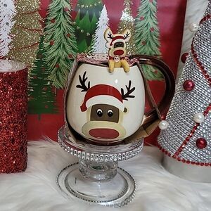 Reindeer Xmas Red White Coffee Mug and   Reindeer Spoon Christmas Set